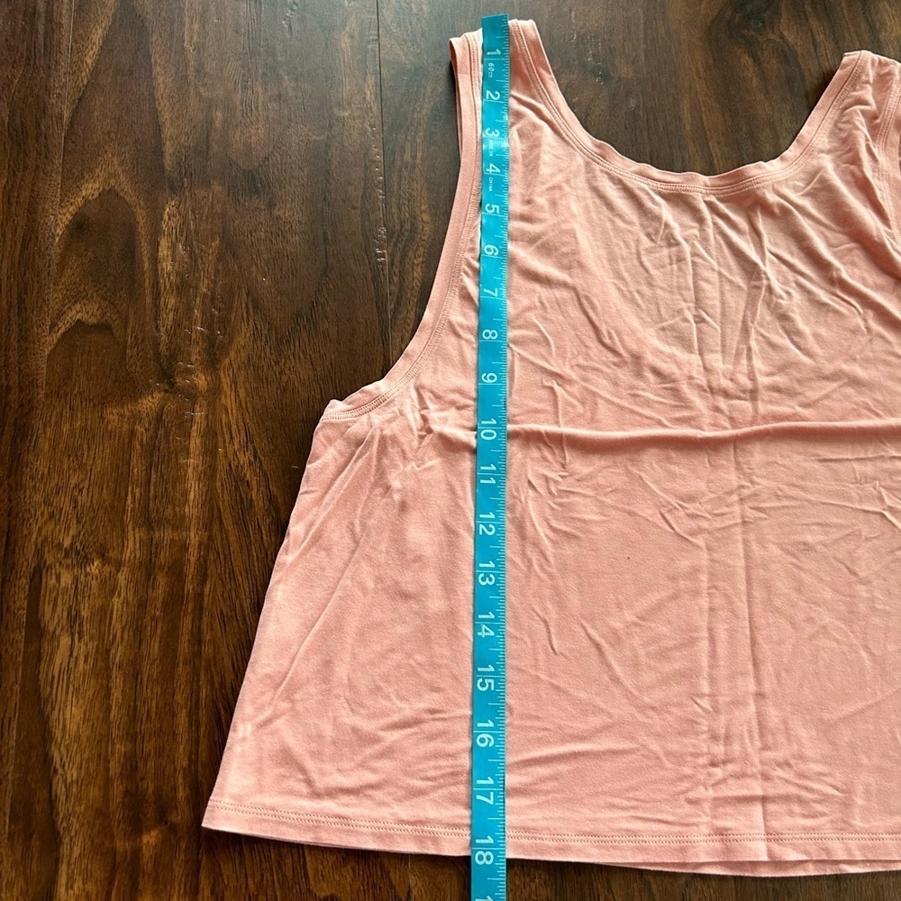 Lululemon Ride & Reflect Tank *lululemon X SoulCycle 
Cameo 
Size 8 - Picture 6 of 7